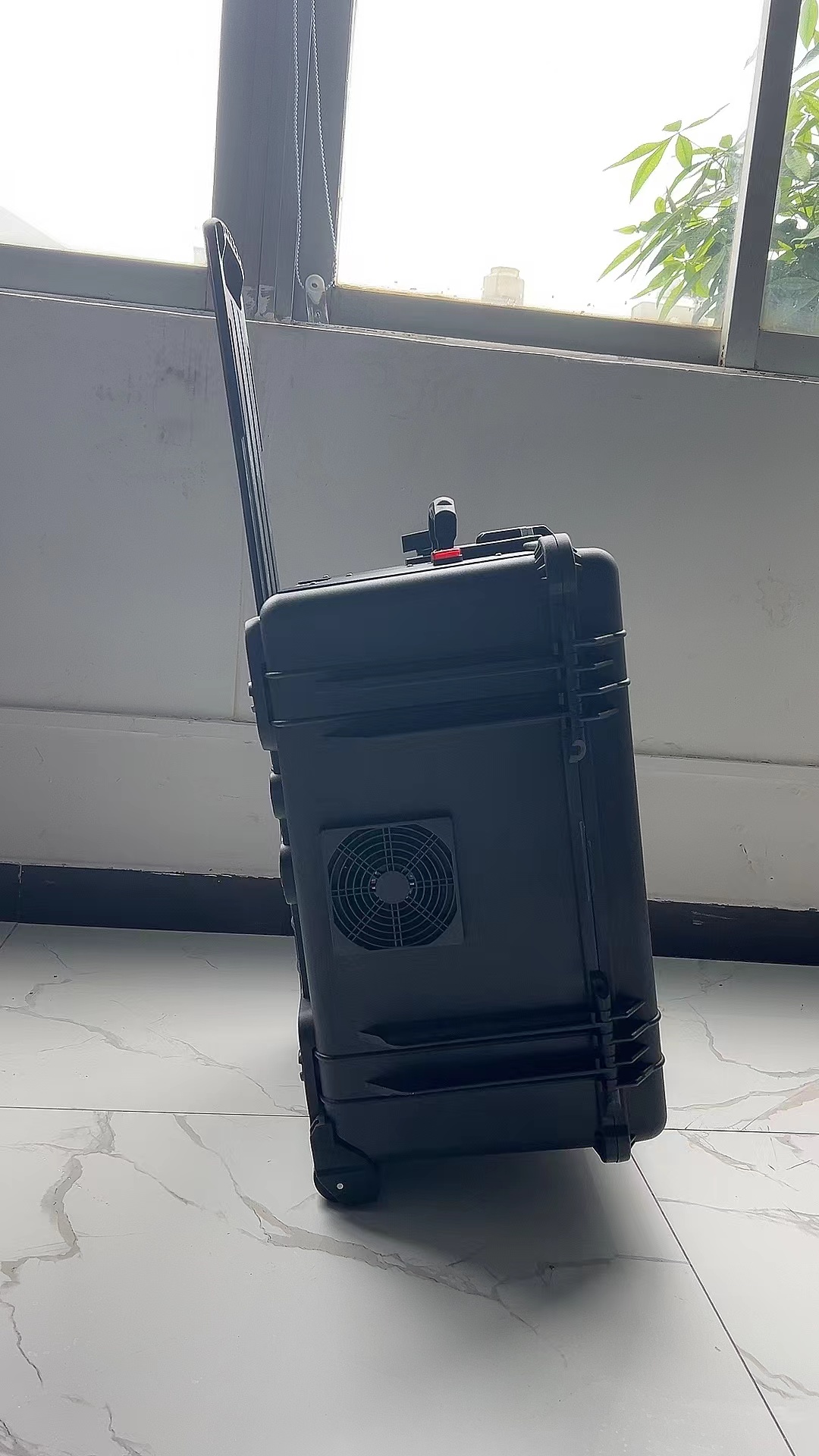 林西手拉箱型移动通信干扰器